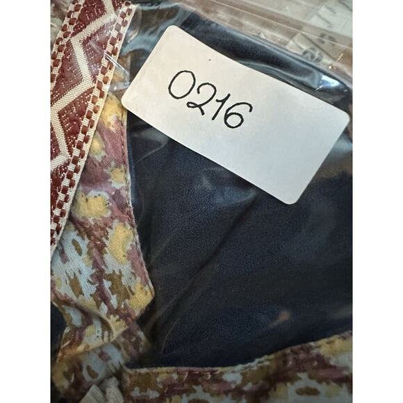 BKE x GIMMICKS Tasseled Peasant Top Womens Sz M Boho Bohemian Tasseled Hippie - Picture 11 of 12